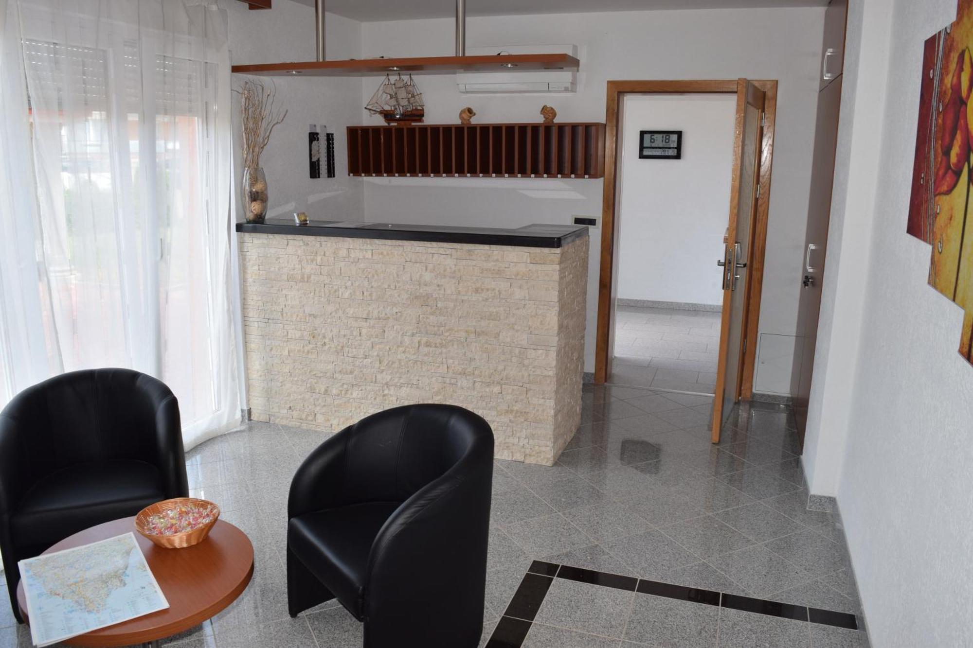 Bed & Breakfast Grgic Новиград Экстерьер фото